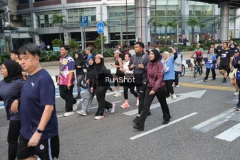 Runner Photo 4496793