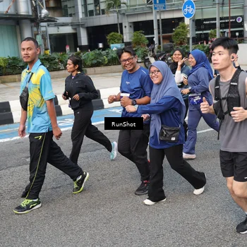 Runner Photo 4496881