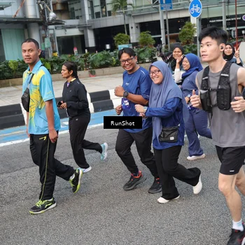 Runner Photo 4496884