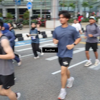 Runner Photo 4496902