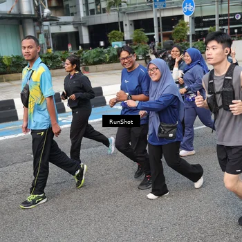 Runner Photo 4496908