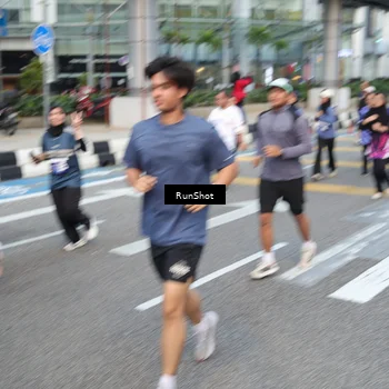 Runner Photo 4496914