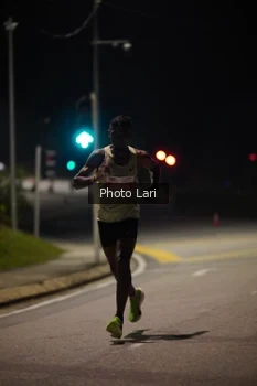 Runner Photo 4496916