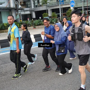 Runner Photo 4496919