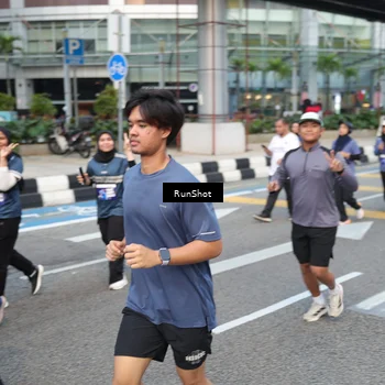 Runner Photo 4496942