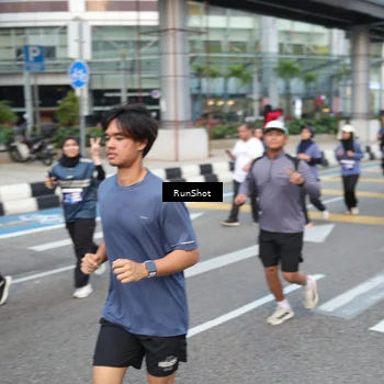 Runner Photo 4496987