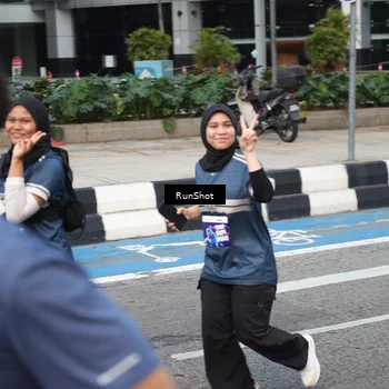 Runner Photo 4497013