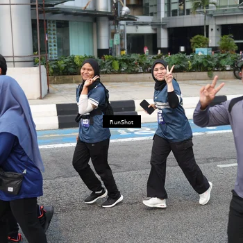 Runner Photo 4497042