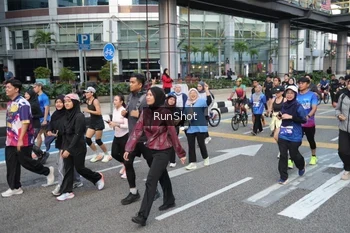 Runner Photo 4497086
