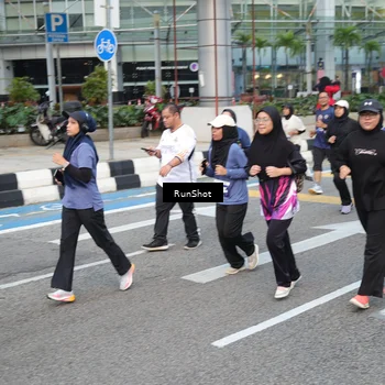 Runner Photo 4497153