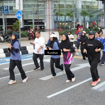 Runner Photo 4497170