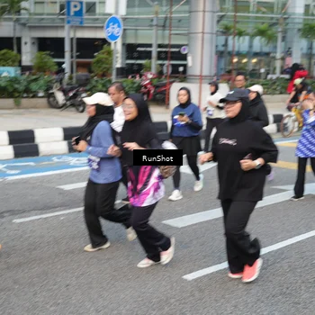 Runner Photo 4497258