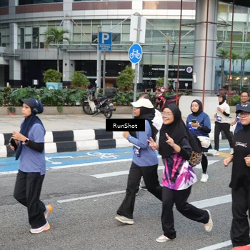 Runner Photo 4497286