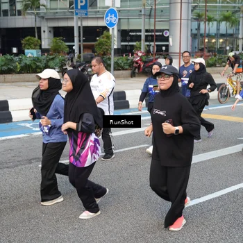 Runner Photo 4497293