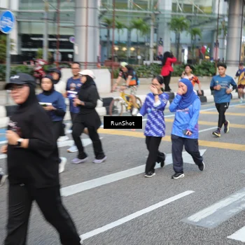 Runner Photo 4497302