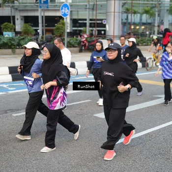 Runner Photo 4497342