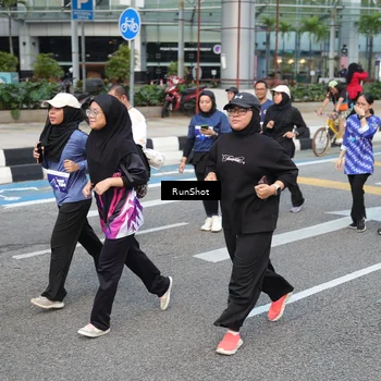 Runner Photo 4497380