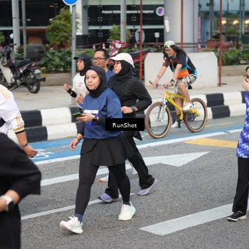 Runner Photo 4497403