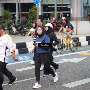 Runner Photo 4497427