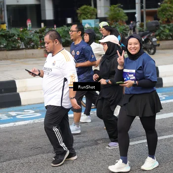 Runner Photo 4497555