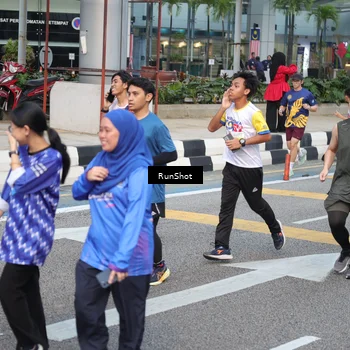 Runner Photo 4497598