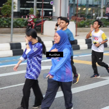 Runner Photo 4497634