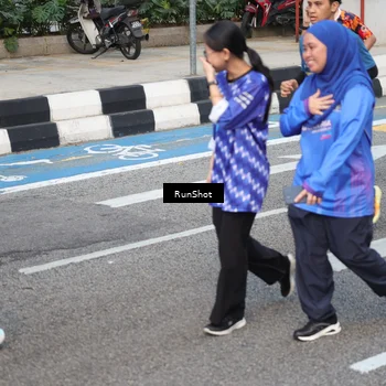 Runner Photo 4497636