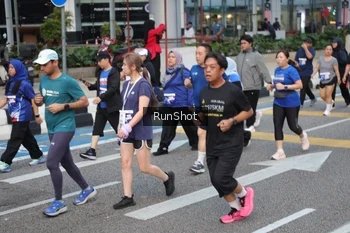 Runner Photo 4497639