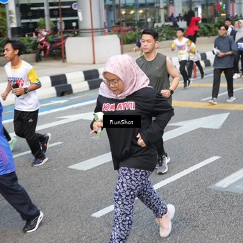 Runner Photo 4497694