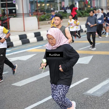 Runner Photo 4497703