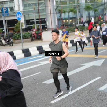 Runner Photo 4497737