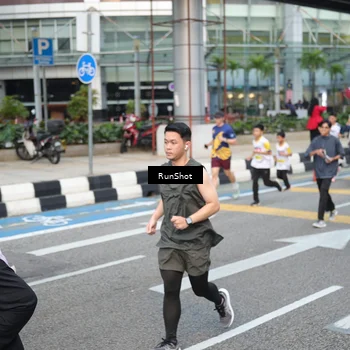 Runner Photo 4497764