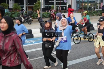 Runner Photo 4497882