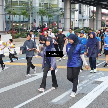 Runner Photo 4497914