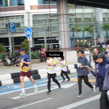 Runner Photo 4497931