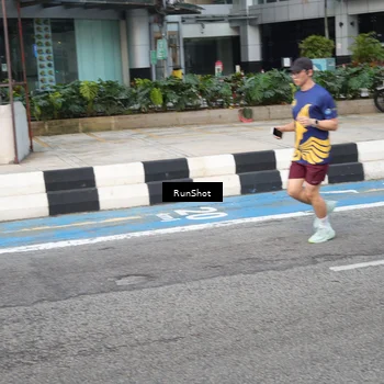 Runner Photo 4497948