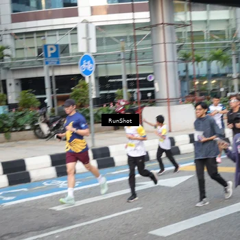 Runner Photo 4497955