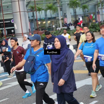 Runner Photo 4498076