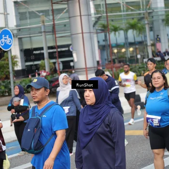 Runner Photo 4498108