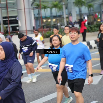 Runner Photo 4498117