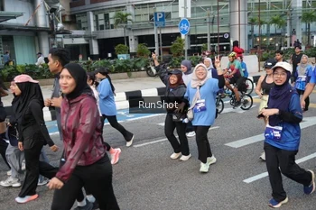 Runner Photo 4498155