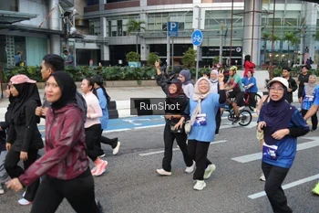 Runner Photo 4498174
