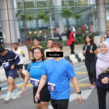Runner Photo 4498175
