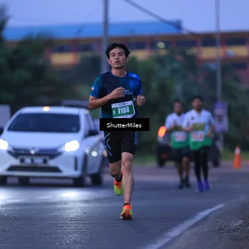 Runner Photo 4498213
