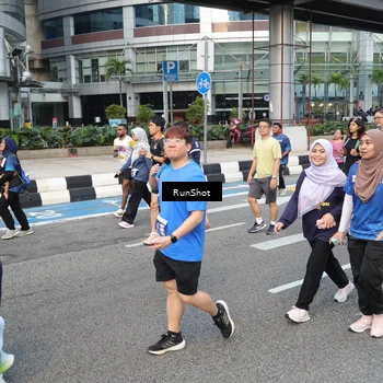 Runner Photo 4498225