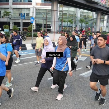 Runner Photo 4498294