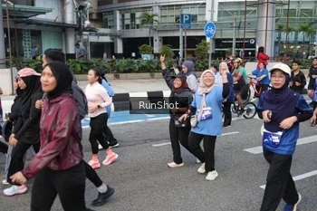 Runner Photo 4498343
