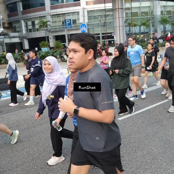 Runner Photo 4498352