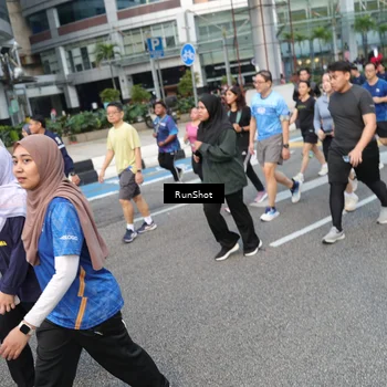 Runner Photo 4498360