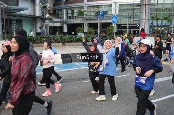 Runner Photo 4498418